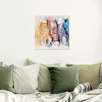 Wynwood Studio Fashion and Glam Wall Art Print 'Пар чевли I' I ' - жолти, црвени